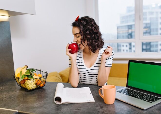 Living Well with Herpes: Healthy Habits for Confidence and Clarity